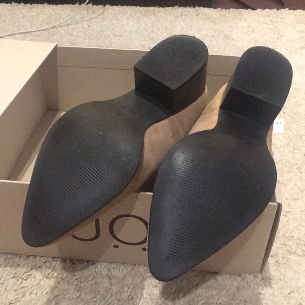 Stylish urban outfitter boot, wear inside once - Picture 3 of 4